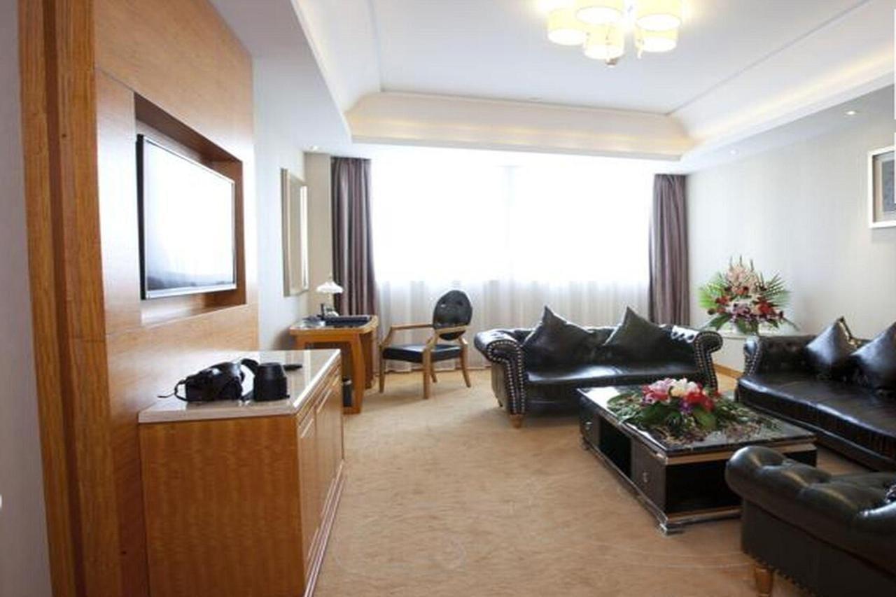 Friend Hotel Shanghai Exterior foto