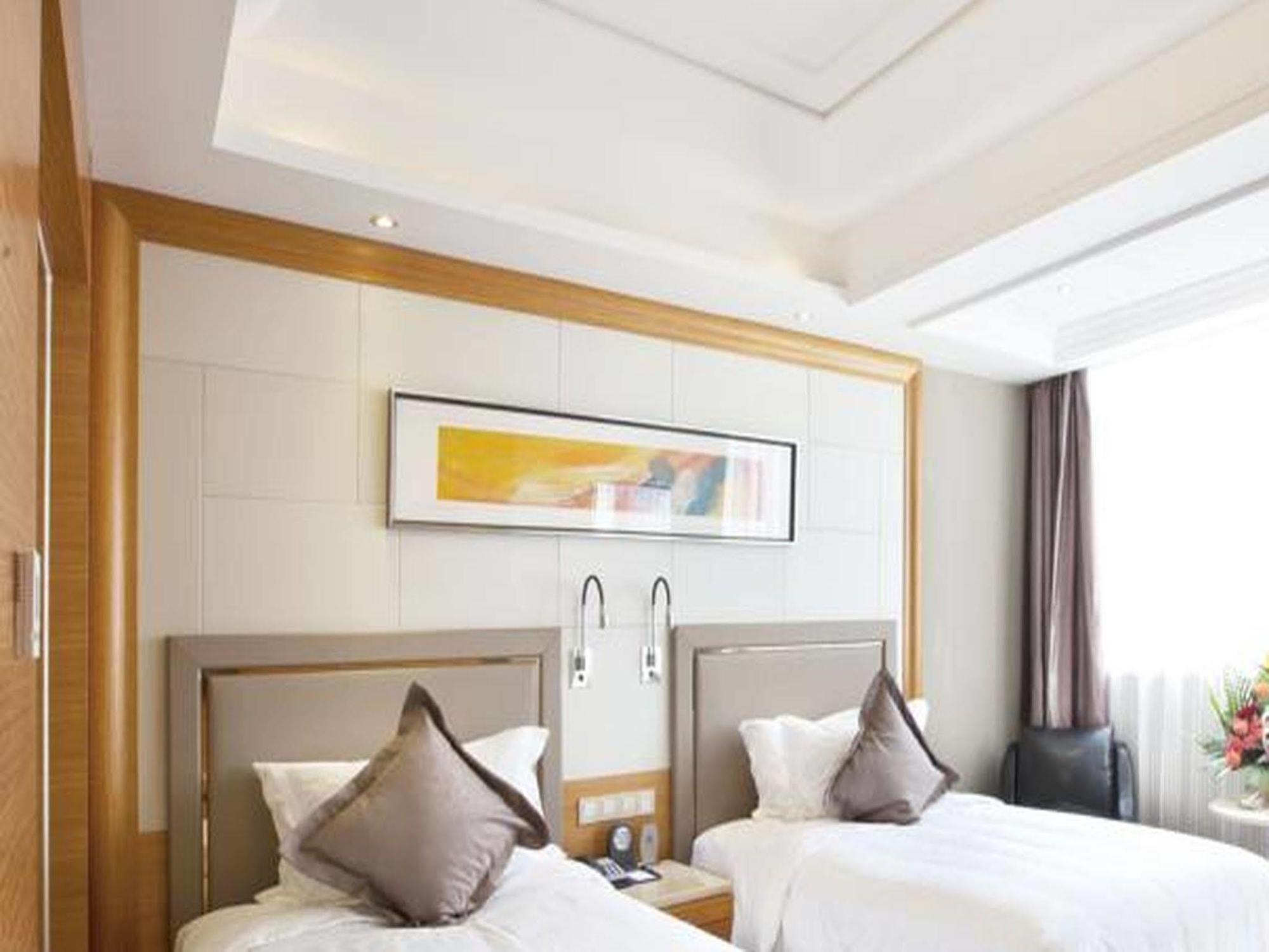 Friend Hotel Shanghai Exterior foto